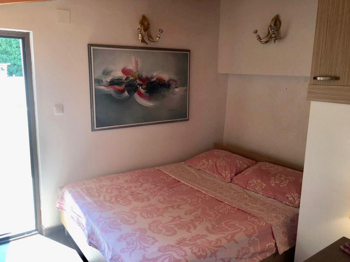 Apartman Toni Tribalj Exterior foto